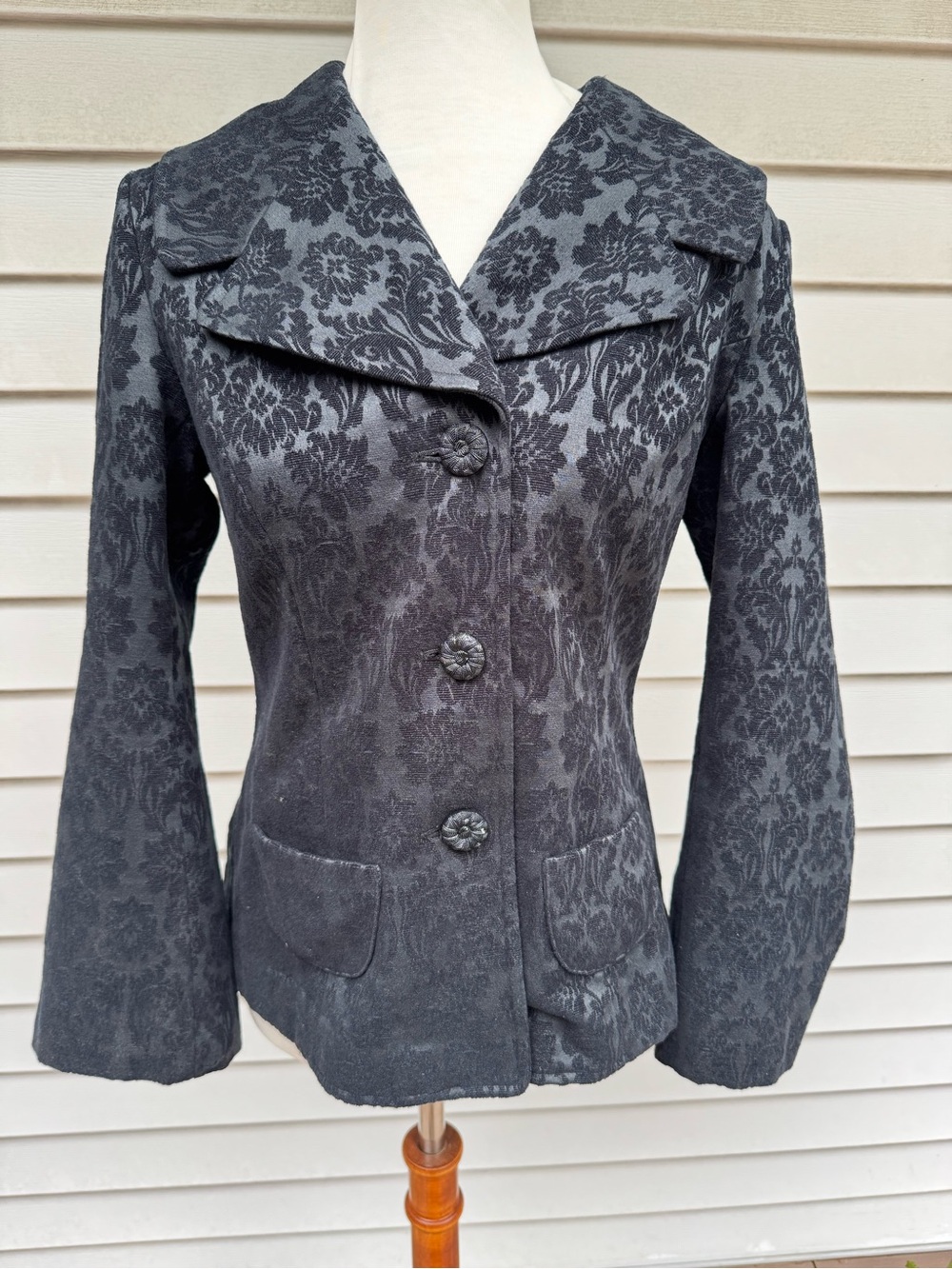 🌜 J. Jill blazer tapestry floral design